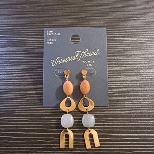 Universal Thread dangle earrings